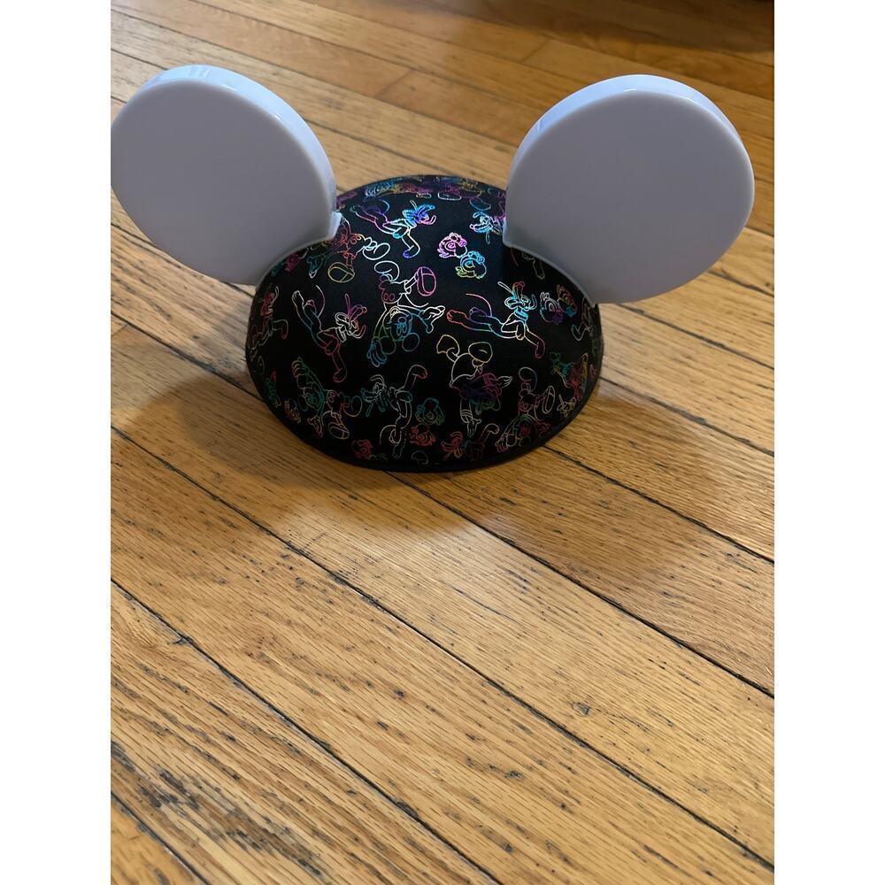 Disney Parks Mickey & Friends - Light Up Ears Hat Metallic Rainbow
